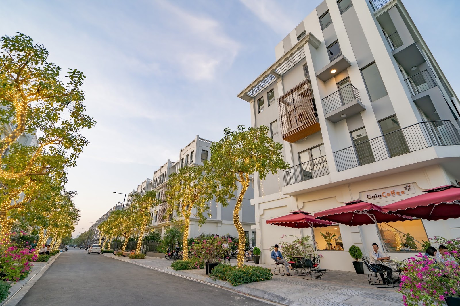 hinh anh thuc te shophouse the manor central park