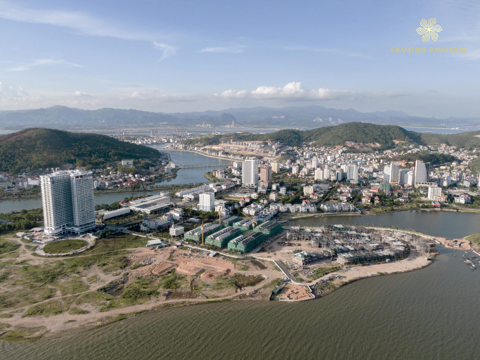 Cập nhật tiến độ thi công dự án Grand Bay Townhouse 28 thuc te grand bay townhouse1 2 scaled