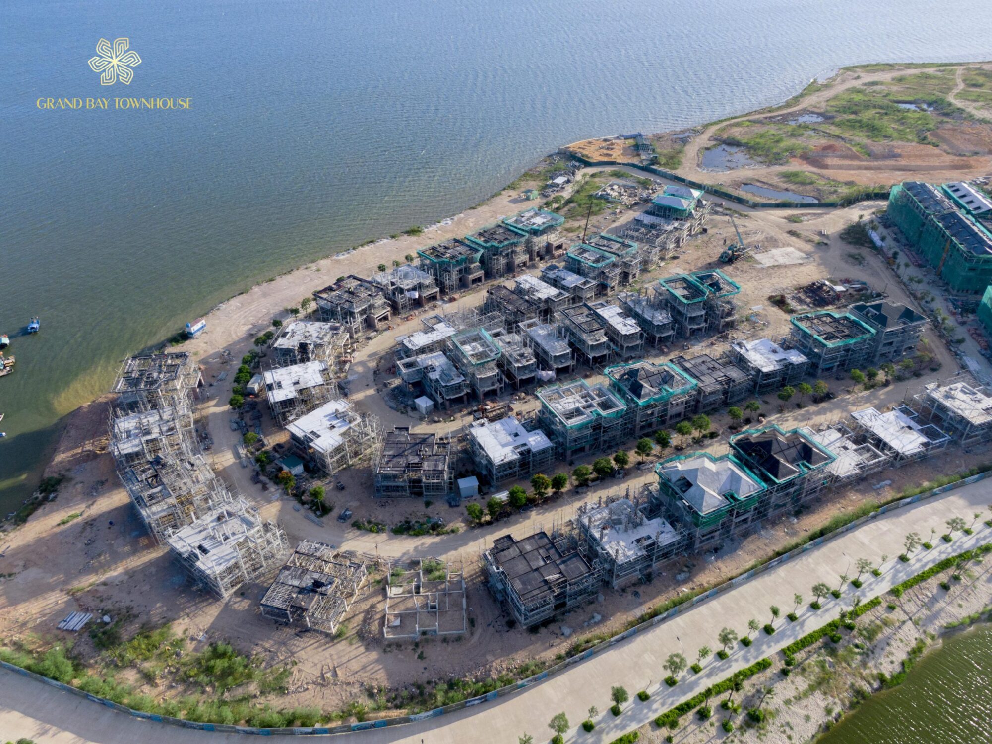 Cập nhật tiến độ thi công dự án Grand Bay Townhouse 30 thuc te grand bay townhouse1 4 scaled