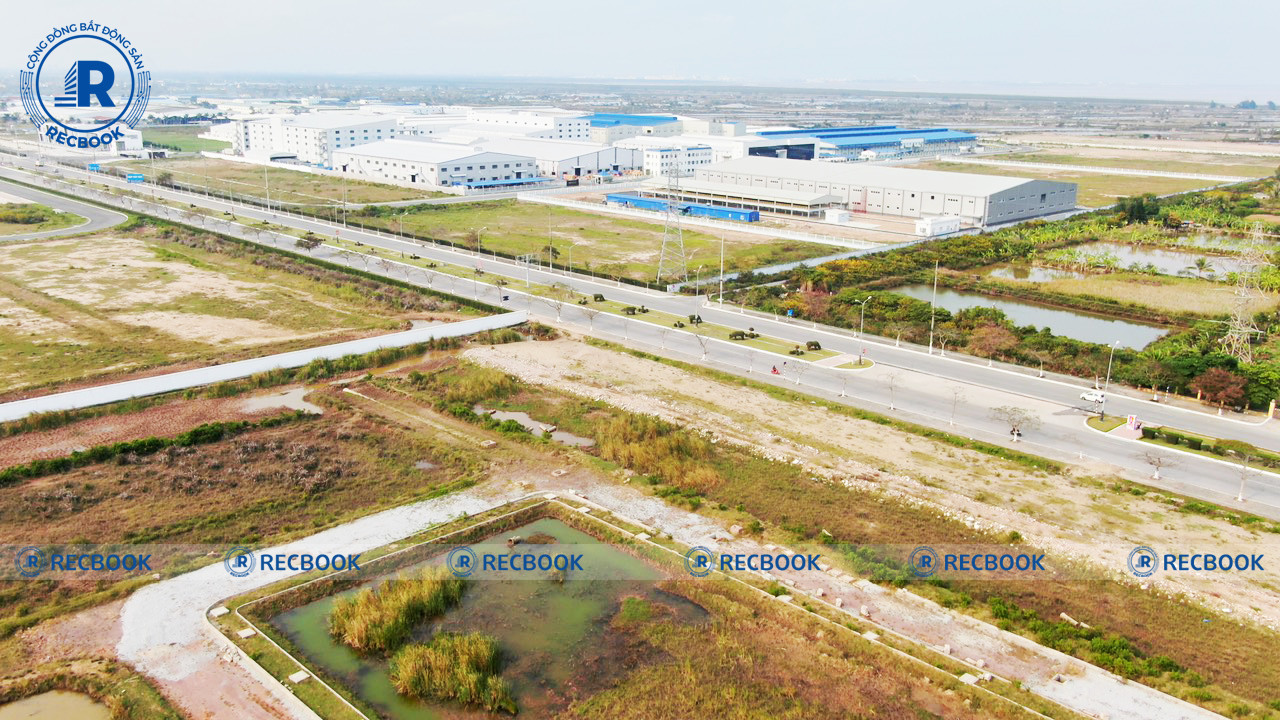 z2371413198700 2199097277f5f9e8f1e7ba56040f3637