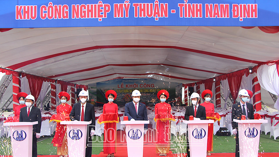 xay dung co so ha tang kcn my thuan