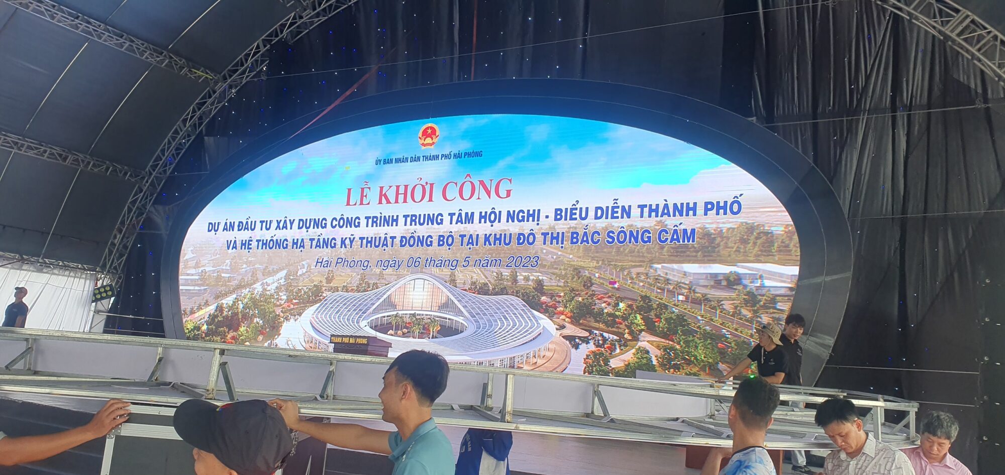 trung tâm hội nghị, biểu diễn Bắc sông cấm